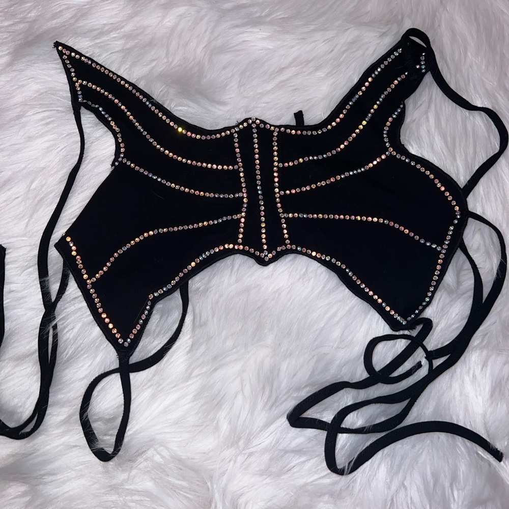 butterfly top